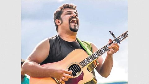 ರಘು ದೀಕ್ಷಿತ್