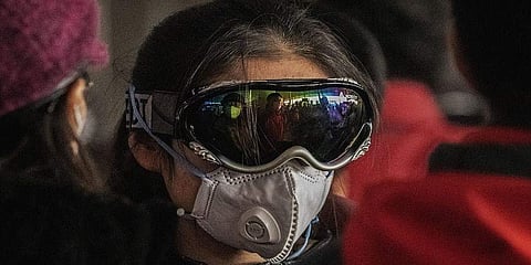 ಕೊರೋನಾ ಪೀಡಿತಳಂತೆ ನಟನೆ ಮಾಡಿದ ಐಐಟಿ ಪಿಹೆಚ್ ಡಿ ವಿದ್ಯಾರ್ಥಿ: ಎಂಥಾ ಕ್ಷುಲ್ಲಕ ಕಾರಣ ಗೊತ್ತೇ?