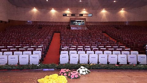 ಚೌಡಯ್ಯ ಮೆಮೋರಿಯಲ್ ಹಾಲ್ ನ ಸಂಗೀತ ಕಾರ್ಯಕ್ರಮಕ್ಕೆ ಬಂದಿದ್ದ ಪ್ರೇಕ್ಷಕನಲ್ಲಿ ಕೊರೋನಾ ವೈರಸ್!