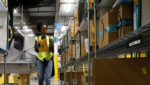 ಆನ್ ಲೈನ್ ನ್ನೂ ಬಿಡದ ಕೊರೋನಾ: ಅಮೆಜಾನ್ ನ 6 ನೌಕರರಲ್ಲಿ ಪತ್ತೆ, ವ್ಯಾಪಾರ ಸ್ಥಗಿತಗೊಳಿಸಿದ ಫ್ಲಿಪ್ ಕಾರ್ಟ್