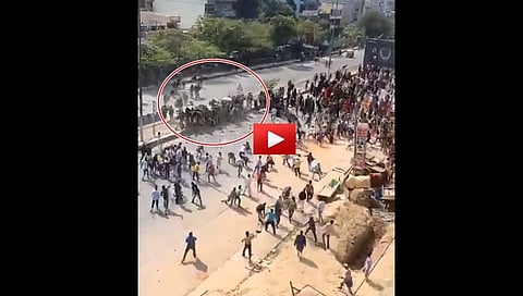 ಪ್ರತ್ಯಕ್ಷ ಚಿತ್ರ