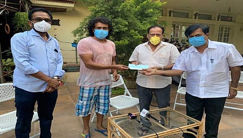 ಕೊರೋನಾ: ಚಲನಚಿತ್ರ ಕಾರ್ಮಿಕರಿಗೆ ರಿಯಲ್ ಸ್ಟಾರ್ ಉಪೇಂದ್ರ ಸಹಾಯ ಹಸ್ತ