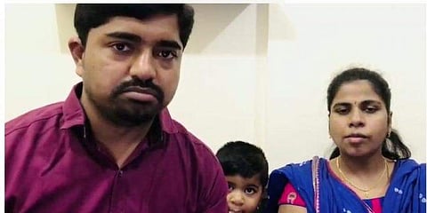 ಮೋಹನ್ ರಾಜ್ ಕುಟುಂಬ