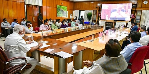 ಕೇಂದ್ರ ಜಲಶಕ್ತಿ ಸಚಿವ ಗಜೇಂದ್ರ ಸಿಂಗ್ ಶೇಖಾವತ್ ಅವರೊಂದಿಗೆ ಮುಖ್ಯಮಂತ್ರಿ ಬಿ.ಎಸ್. ಯಡಿಯೂರಪ್ಪ