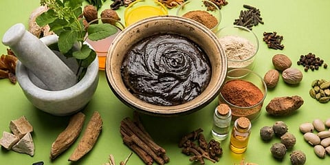 ಆಯುರ್ವೇದ (ಸಂಗ್ರಹ ಚಿತ್ರ)
