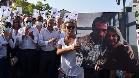 ಪ್ರಯಾಣಿಕರಿಂದ ಚಾಲಕನ ಮೇಲೆ ಹಲ್ಲೆ