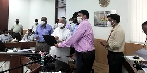 ಸಕಾಲ ಸೇವೆಗೆ ಚಾಲನೆ