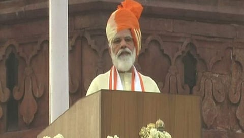 ಕೆಂಪುಕೋಟೆಯಲ್ಲಿ ಪ್ರಧಾನಿ ಮೋದಿ