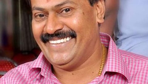 ಅಖಂಡ ಶ್ರೀನಿವಾಸ ಮೂರ್ತಿ