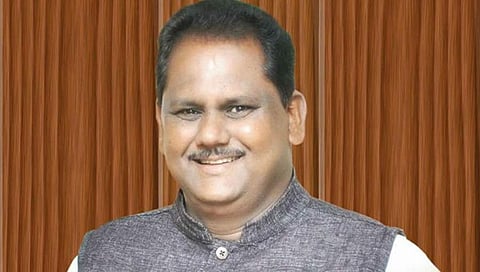ಆನಂದ್ ಚೋಪ್ರಾQ