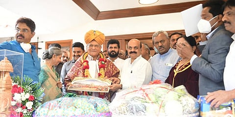 ಎಸ್.ಎಂ.ಕೃಷ್ಣ ಗೆ ಅಧಿಕೃತ ಆಹ್ವಾನ ನೀಡಿದ ಸಿಎಂ ಬೊಮ್ಮಾಯಿ