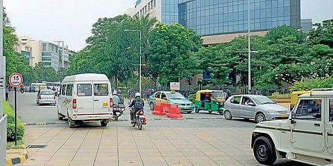 ಮಾನ್ಯತಾ ಟೆಕ್ ಪಾರ್ಕ್ ಒಳಗಡೆ ಸಂಚಾರ ದಟ್ಟಣೆ