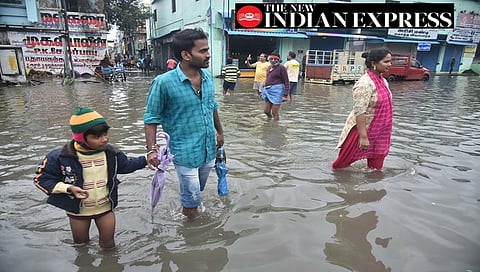 ಚೆನ್ನೈಯ ರಸ್ತೆಯೊಂದರಲ್ಲಿ ನಿನ್ನೆ ಕಂಡುಬಂದ ಪ್ರವಾಹ ರೀತಿಯ ಪರಿಸ್ಥಿತಿ