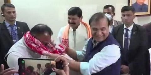 ಮುಖ್ಯಮಂತ್ರಿ ಹಿಮಂತ ಬಿಸ್ವ ಶರ್ಮ ಅವರೊಂದಿಗೆ ಶಾಸಕ ಶಶಿಕಾಂತ್ ದಾಸ್