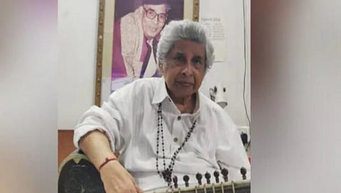 ಸಿತಾರ್ ಮಾಂತ್ರಿಕ ಪಂ.ದೆಬು ಚೌಧರಿ