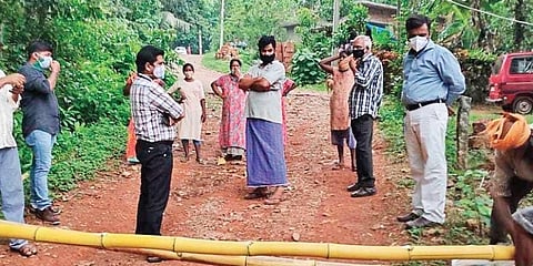 ಕಂಟೈನ್ ಮೆಂಟ್ ವಲಯಗಳ ಪರಿಶೀಲನೆ
