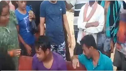 ರಕ್ಷಣೆಗೊಂಡ ಇಬ್ಬರು ಕಾರ್ಮಿಕರು