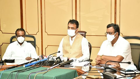 ಡಿಸಿಎಂ ಡಾ. ಸಿ.ಎನ್.ಅಶ್ವತ್ಥ ನಾರಾಯಣ, ಬಿಜೆಪಿ ರಾಜ್ಯ ಪ್ರಧಾನ ಕಾರ್ಯದರ್ಶಿ ರವಿಕುಮಾರ್ ಮತ್ತಿತರರು