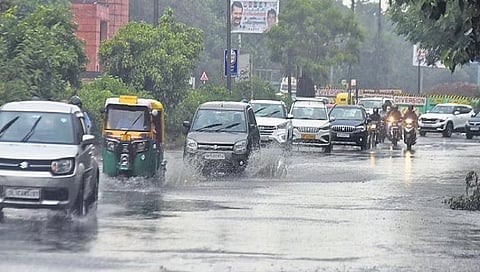ರಾಜಧಾನಿ ದೆಹಲಿಯಲ್ಲಿ ಧಾರಾಕಾರ ಮಳೆ