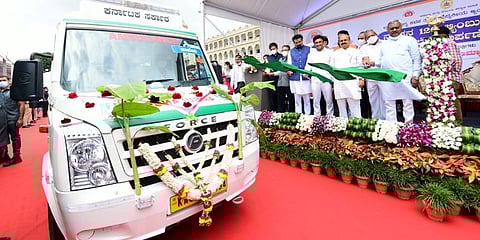 120 ನೂತನ ಆಂಬ್ಯುಲೆನ್ಸ್ ಗಳ ಲೋಕಾರ್ಪಣೆ