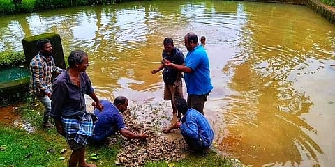 ಗಣೇಶ ಆಭರಣ ತೆಗೆದ ಗ್ರಾಮಸ್ಥರು