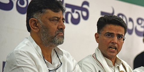 ಸುದ್ದಿಗೋಷ್ಠಿಯಲ್ಲಿ ಸಚಿನ್ ಪೈಲಟ್, ಡಿಕೆ ಶಿವಕುಮಾರ್