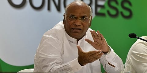 ಕಾಂಗ್ರೆಸ್ ಹಿರಿಯ ಮುಖಂಡ ಮಲ್ಲಿಕಾರ್ಜುನ ಖರ್ಗೆ