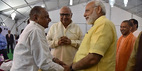 ಮುಲಾಯಂ ಸಿಂಗ್ ಯಾದವ್ ಅವರ ಜೊತೆ ಪ್ರಧಾನಿ ಮೋದಿ(ಸಂಗ್ರಹ ಚಿತ್ರ)