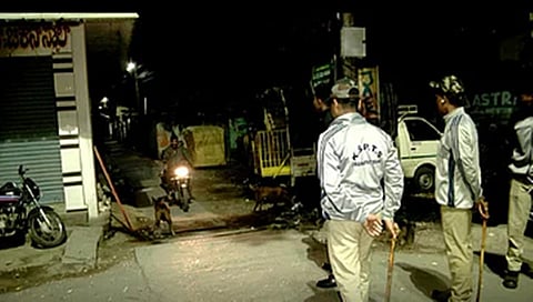ಶಿವಮೊಗ್ಗದಲ್ಲಿ ಪೊಲೀಸರ ಪರಿಶೀಲನೆ