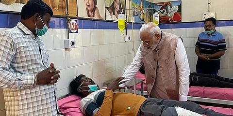 ಆಸ್ಪತ್ರೆಗೆ ಪ್ರಧಾನಿ ಮೋದಿ ಭೇಟಿ
