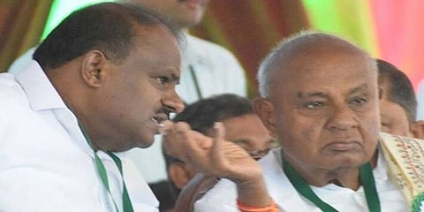 ಕುಮಾರಸ್ವಾಮಿ, ದೇವೇಗೌಡ ಸಾಂದರ್ಭಿಕ ಚಿತ್ರ