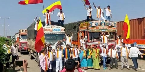 ಕರವೇ ಕಾರ್ಯಕರ್ತರ ಪ್ರತಿಭಟನೆ