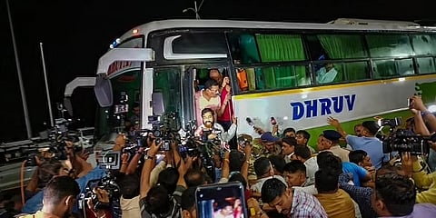 ಬಂಡಾಯ ಶಾಸಕರ ಜತೆ ಏಕನಾಥ್ ಶಿಂಧೆ