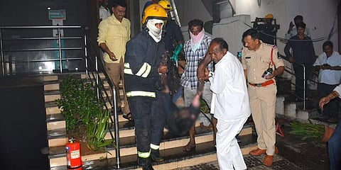 ಹೊಟೆಲ್ ನಲ್ಲಿ ಬೆಂಕಿ ಅವಘಡ