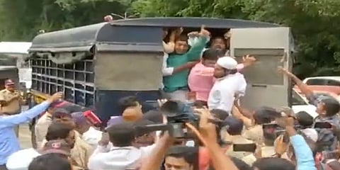 ಎನ್ ಐಎ ದಾಳಿ ವಿರೋಧಿಸಿ ನಡೆದ ಪ್ರತಿಭಟನೆ ಚಿತ್ರ