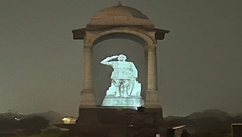 ನೇತಾಜಿ ಪ್ರತಿಮೆ