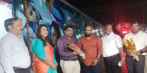 ಟ್ರೇನ್ ಬ್ರ್ಯಾಂಡಿಂಗ್ ಕ್ಯಾಂಪೇನ್ ಗೆ ಚಾಲನೆ