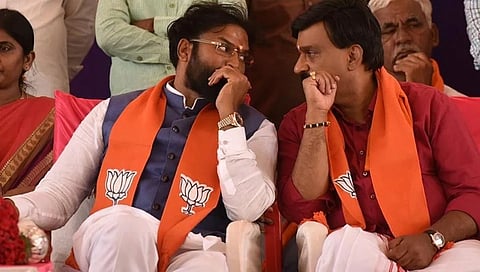 ಶ್ರೀರಾಮುಲು ಮತ್ತು ಜನಾರ್ಧನ ರೆಡ್ಡಿ