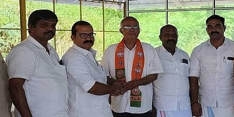 ಬಿಜೆಪಿ ಸೇರ್ಪಡೆಯಾಗಿ ಕೆಲಸ ಕಳೆದುಕೊಂಡ ಪಾದ್ರಿ