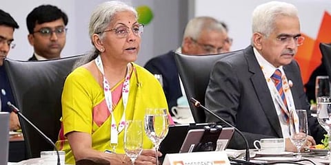 ಶಕ್ತಿಕಾಂತ್ ದಾಸ್ ಮತ್ತು ನಿರ್ಮಲಾ ಸೀತಾರಾಮನ್