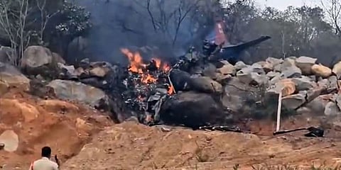 ಭಾರತೀಯ ವಾಯುಪಡೆಯ ತರಬೇತಿ ವಿಮಾನ ಪತನ