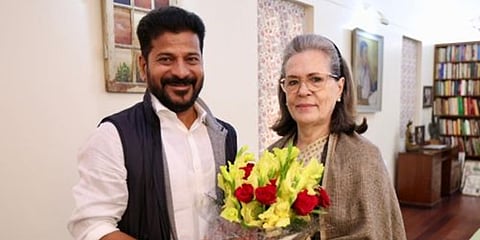 ರೇವಂತ್ ರೆಡ್ಡಿ - ಸೋನಿಯಾ ಗಾಂಧಿ