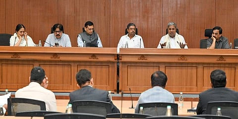 ಸಿಎಂ ಸಿದ್ದರಾಮಯ್ಯ ಸಭೆ