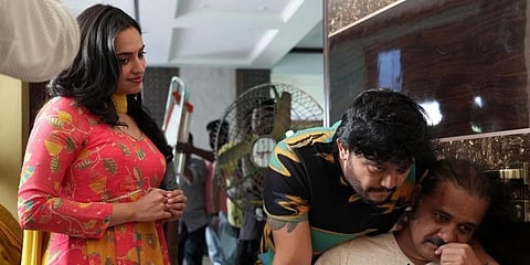ಕೃಷ್ಣಂ ಪ್ರಣಯ ಸಖಿ ಚಿತ್ರದ ಸೆಟ್
