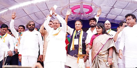 'ನಾಯಿ ಕಾದಿತ್ತು, ಅನ್ನ ಹಳಸಿತ್ತು'.. 'ಬೇರೆ ದಾರಿಯಿಲ್ಲದೆ ಈಶ್ವರಪ್ಪ ರಾಜೀನಾಮೆ': ಸಿದ್ದರಾಮಯ್ಯ