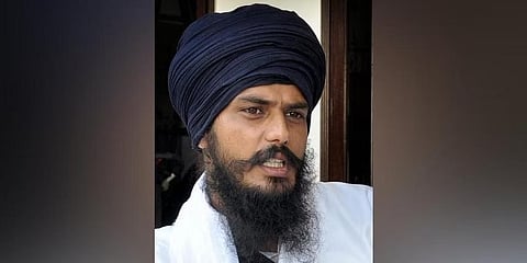 ಖಲಿಸ್ತಾನಿ ಪರ ಕಾರ್ಯಕರ್ತ ಮತ್ತು ವಾರಿಸ್ ಪಂಜಾಬ್ನ ಮುಖ್ಯಸ್ಥ ಅಮೃತಪಾಲ್ ಸಿಂಗ್