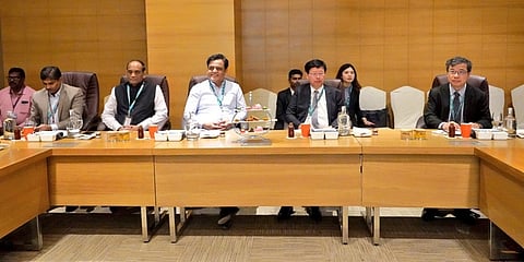 ಫಾಕ್ಸ್ ಕಾನ್ ನಿಯೋಗದೊಂದಿಗೆ ಅಶ್ವತ್ಥ ನಾರಾಯಣ