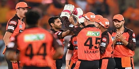 ಹೈದರಾಬಾದ್ ತಂಡಕ್ಕೆ 8 ವಿಕೆಟ್ ಗಳ ಗೆಲುವು