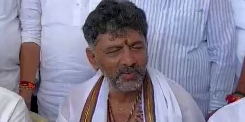 ಡಿ ಕೆ ಶಿವಕುಮಾರ್