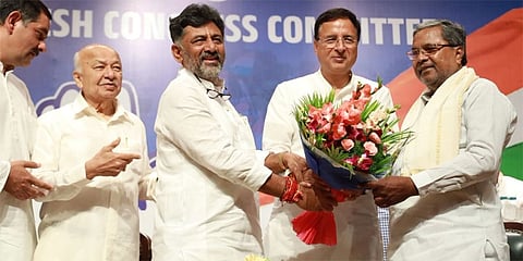 ಶಾಸಕಾಂಗ ಪಕ್ಷದ ನಾಯಕನಾಗಿ ಸಿದ್ದರಾಮಯ್ಯ ಆಯ್ಕೆ